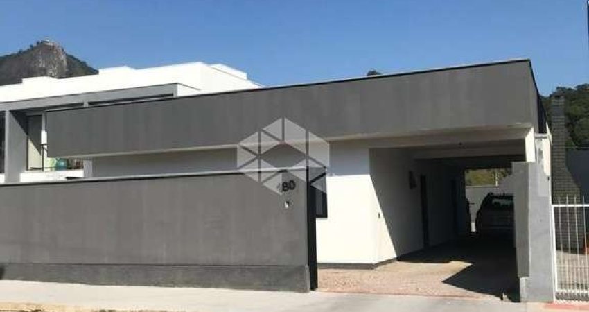 Casa com 3 quartos à venda na Rua Mathias Schell, 180, Sertão do Maruim, São José