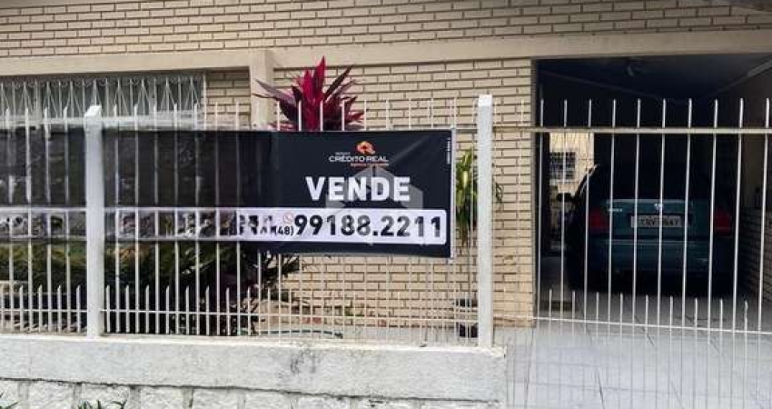 Casa com 2 quartos à venda na Rua Professora Antonieta de Barros, 681, Canto, Florianópolis