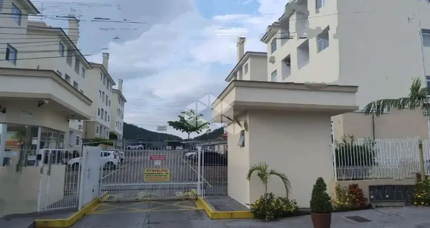 APARTAMENTO A VENDO NO BAIRRO MADRI EM PALHOÇA NO VALOR DE R$ 275.600
