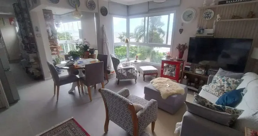 Apartamento a venda com 3 dormitórios em Praia de Fora- SC