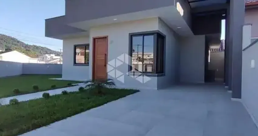 Casa nova bela vista palhoça 3 dormitórios sendo 1 suite 1 vaga de garagem