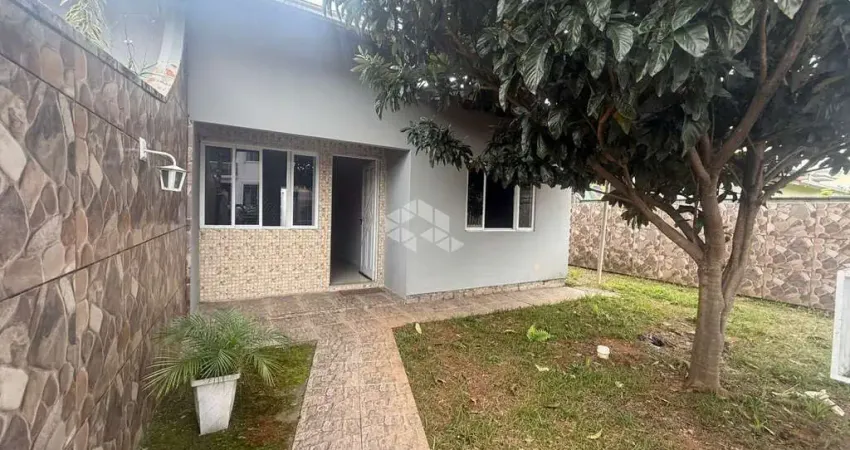 Casa com 3 quartos à venda na Rua Izoel Ribeiro, 312, Serraria, São José