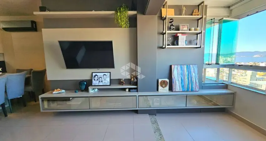 Apartamento de 3 domitórios em condomínio Club no Bairro Jardim Atlântico