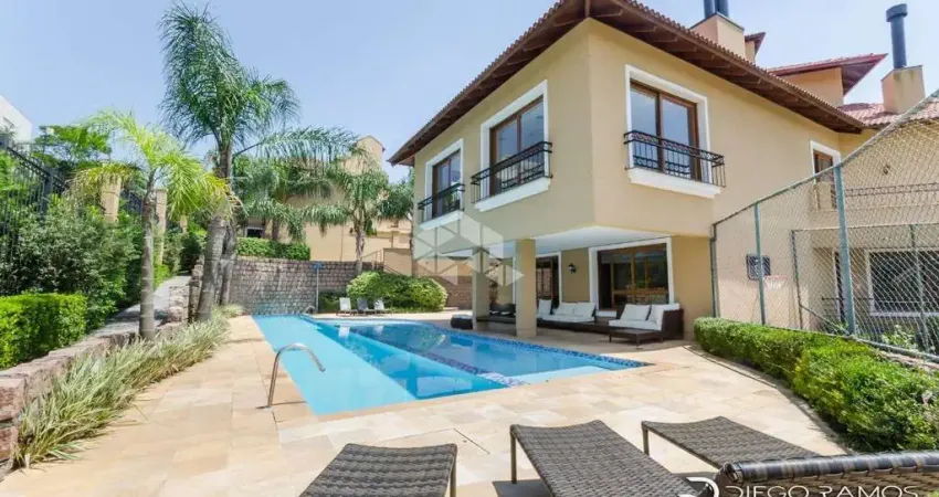 Casa em condomínio fechado com 4 quartos à venda na Rua Ana Maltz Knijnik, 100, Três Figueiras, Porto Alegre