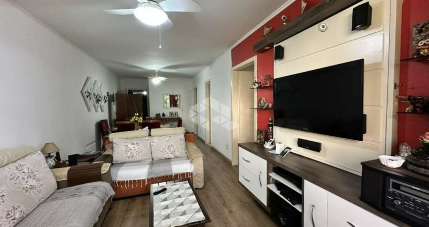 Apartamento 3 Dormitórios 1 vaga de garagem  no bairro Petrópolis