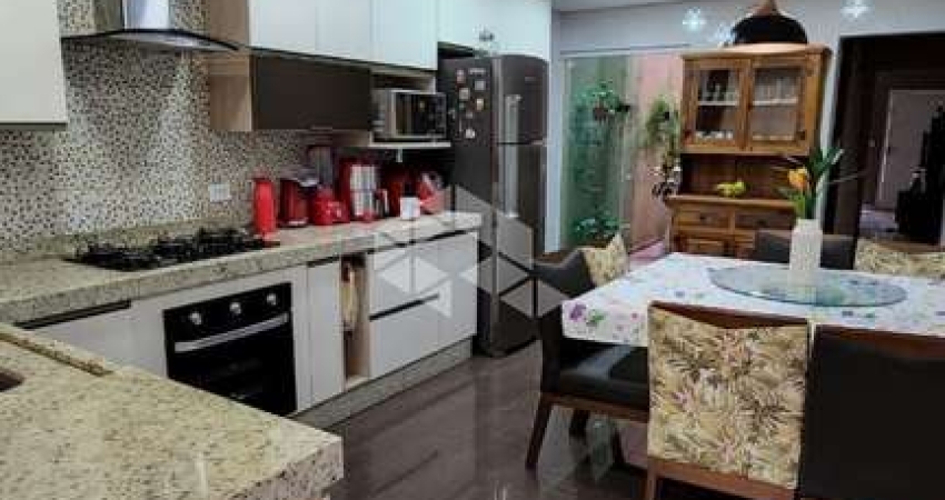 Casa com 3 quartos à venda na Amaro Coutinho, 181, Jardim Laone, São Paulo