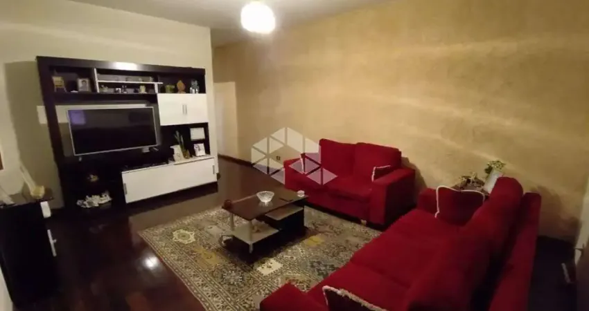 Sobrado à Venda na Vila Carrão