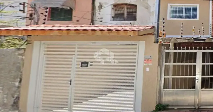 Sobrado a venda em Santa Teresinha