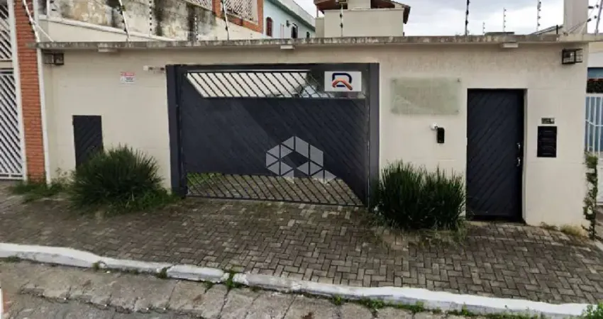 Sobrado 3 dormitórios, 1 suíte, salas, estar e jantar, cozinha planejada, lavanderia , Churrasqueira
