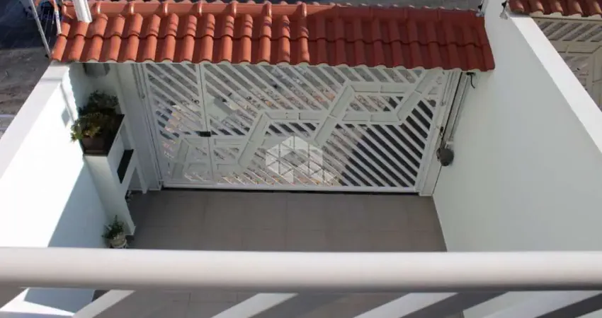 Casa com 3 quartos à venda na Rua Enótria, 393, Vila Mazzei, São Paulo