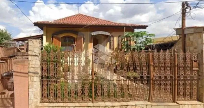 Casa para renda na Vila aria Alta de 998m² de area construída com 07 casas - ideal para investidor
