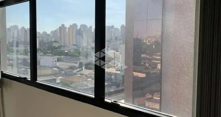Sala Comercial à Venda em Santana com 53 m² e 2 Vagas de Garagem