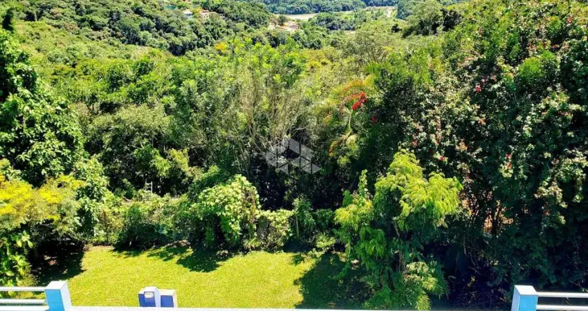 Chácara a venda em Mairiporã, próximo a Serra da Cantareira