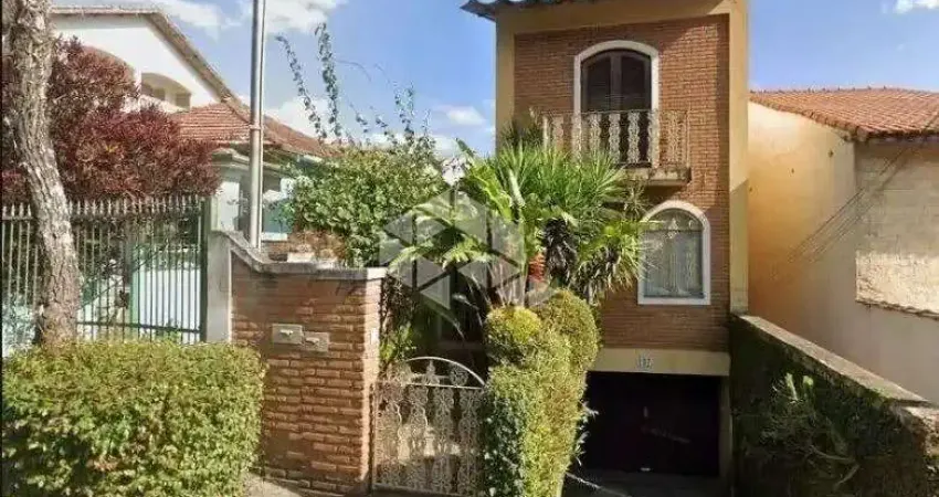 Sobrado 170m com 03 dormitórios e 4 vagas apenas 1km do metrô tucuruvi