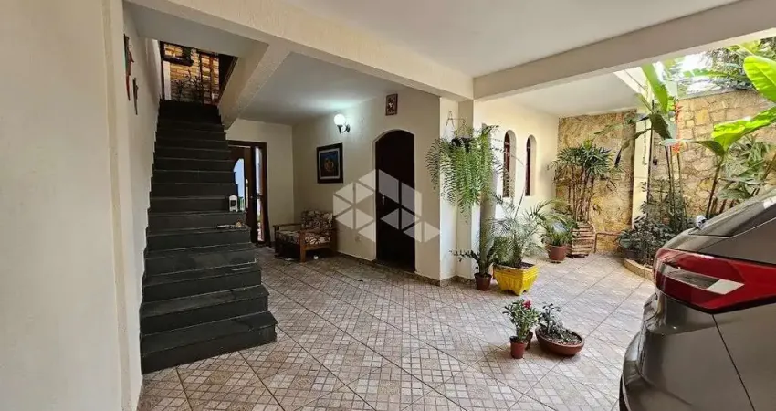 Casa com 3 quartos à venda na Rua Manoel Benavente, 81, Vila Picinin, São Paulo