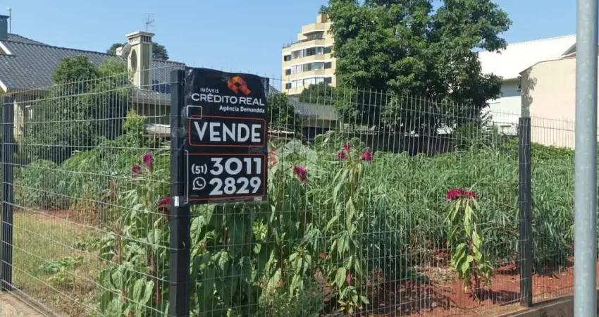 Terreno de esquina a venda no bairro Universitário em Lajeado/RS