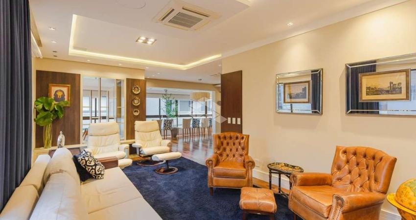 Incrível apartamento mobiliado com 222 m² privativos, no bairro Bela Vista ao lado da Encol