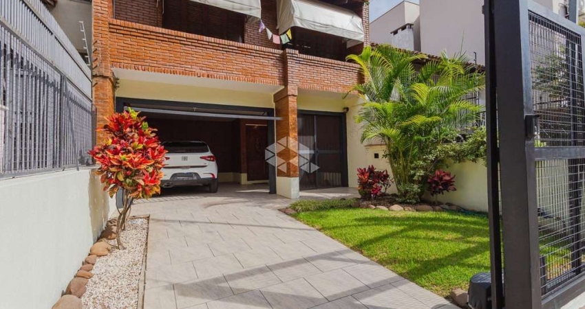 Linda Casa no bairro Santana