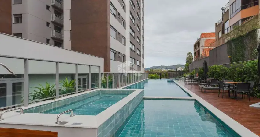 Apartamento para comprar no Petrópolis com três dormitórios