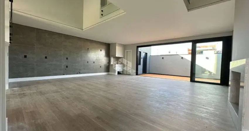 Sobrado em Condomínio com 03 suítes, 177 m ² construído, bairro Rio Branco