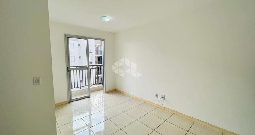 Apartamento de 3 dormitórios com sacada e vaga de garagem - Bairro Igara Canoas