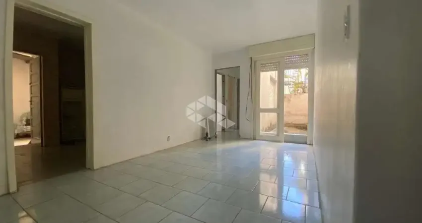 Apartamento com 2 dormitórios, com área total: 82, 61m² e privativa 69,35m²