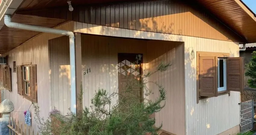 Casa com 3 quartos à venda na Edwino Bauth, 311, Imigrante, Farroupilha