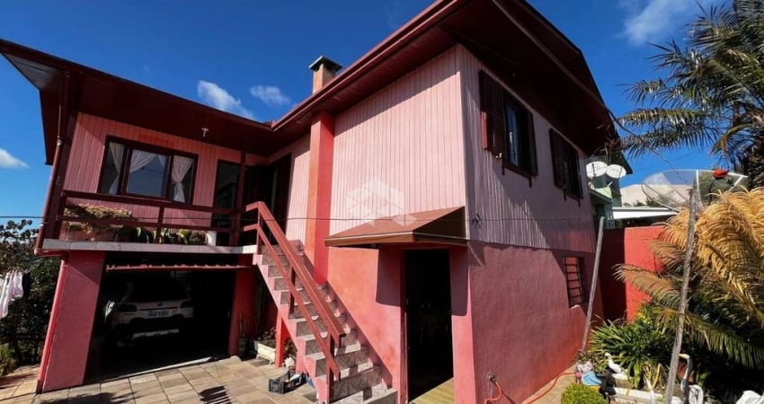 Casa com 4 quartos à venda na São Borja, 741, Monte Pasqual, Farroupilha