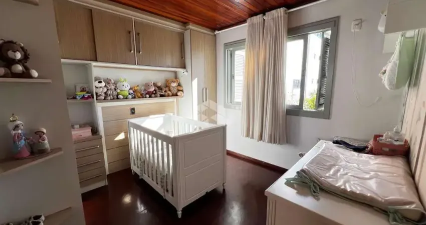 Casa com 6 quartos à venda na José Sachet, 233, São Francisco, Farroupilha