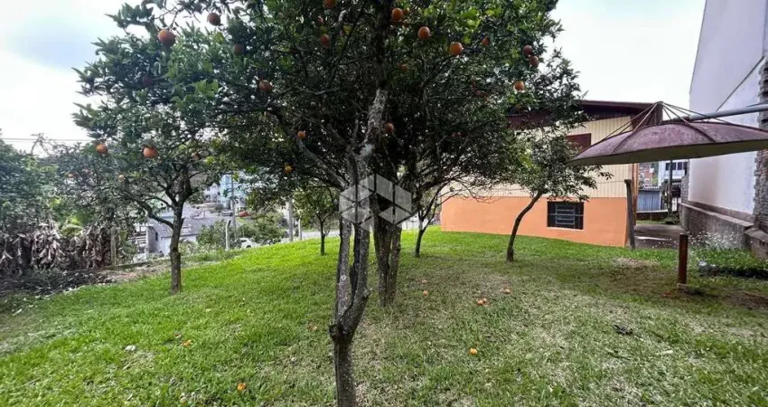 Casa com 3 quartos à venda na Rua Cerro Largo, 365, São Francisco, Farroupilha
