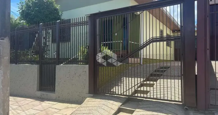 Casa com 3 quartos à venda na Rua Eugênio Valentini, 345, Cinquentenário, Farroupilha
