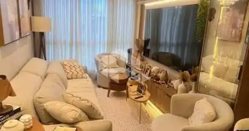 Apartamento semi mobiliado no bairro panazzolo em caxias do sul