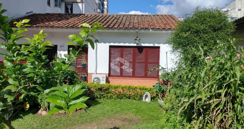 Credito Real vende casas de 4 dormitórios e 5 vagas de garagem no Bairro Santana em Poro Alegre - RS.
