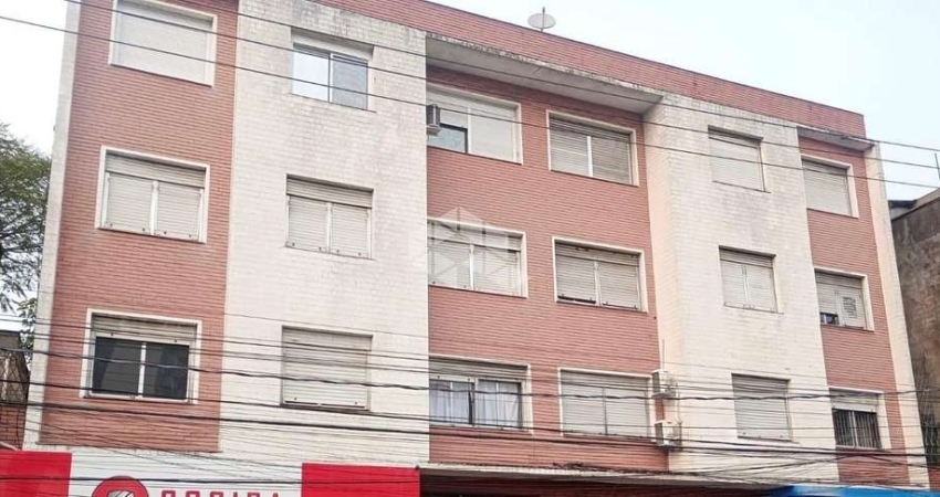Apartamento à venda de 3 quartos, 72m² fica SEMIMOBILIADO no bairro São João próximo da SOGIPA em Porto Alegre - RS.