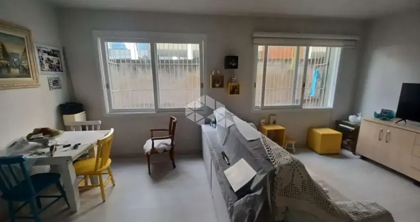 Apartamento à venda com 1 dormitório e  garagem na rua quintino bocaiuva no bairro moinhos de vento em porto alegre / rs.