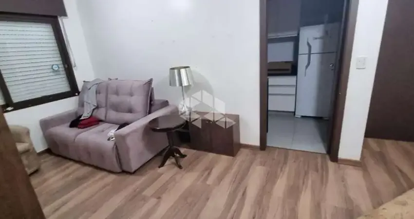 Apartamento de 2 quartos mais dependência completa à venda no bairro Bela Vista em Porto Alegre - RS.