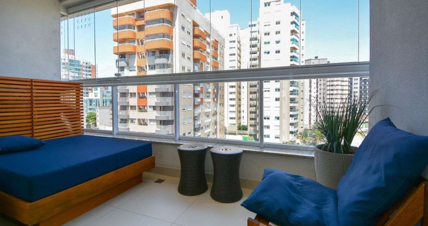 Apartamento semimobilado com 1 dormitório A Venda - Centro, Florianópolis SC