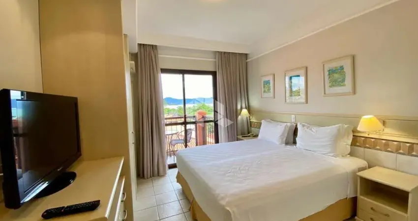 Studio de 27,07 m² privativos, possui 1 quarto com suíte e com vista para o mar em Jurerê Internacional em Florianópolis/SC.