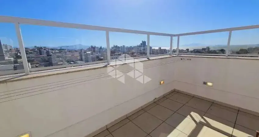 COBERTURA COM 4 QUARTOS SENDO 3 SUÍTES E 3 VAGAS DE GARAGEM NO BALNEÁRIO DO ESTREITO EM FLORIANÓPOLIS/SC