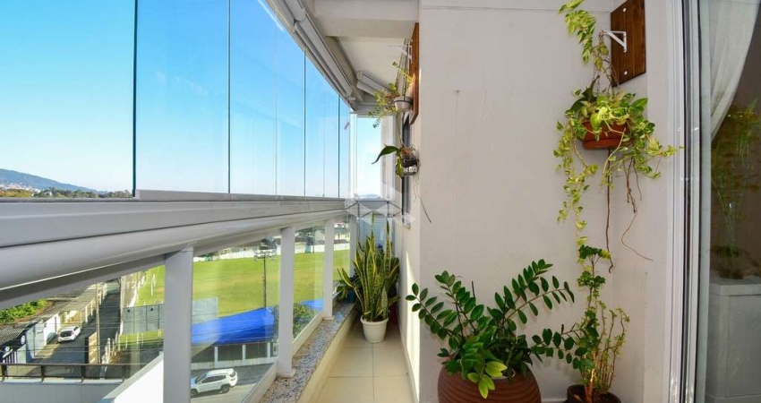 APARTAMENTO SEMIMOBILIADO COM 3 QUARTOS, SENDO 2 SUÍTES, 2 VAGAS DE GARAGEM E LAZER COMPLETO NO CÓRREGO GRANDE FLORIANÓPOLIS