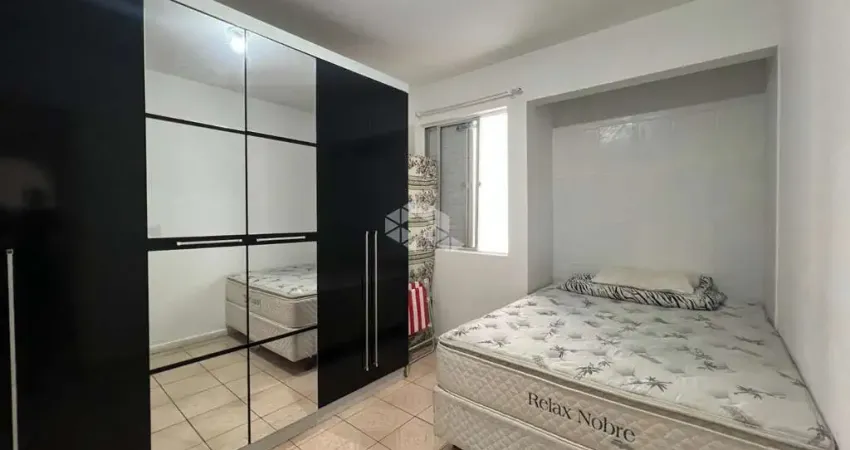 APARTAMENTO SEMIMOBILIADO COM 3 QUARTOS SACADA E LAZER COMPLETO EM CAPOEIRAS FLORIANÓPOLIS