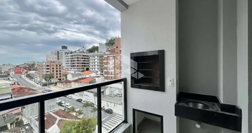 Apartamento moderno com 2 suítes e lazer completo no centro de florianópolis