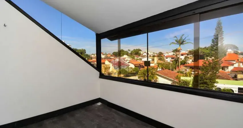 CASA COM 5 QUARTOS SENDO 3 SUÍTES COM PISCINA ESPAÇO GOURMET E VISTA PANORÂMICA NO BOM ABRIGO EM FLORIANÓPOLIS