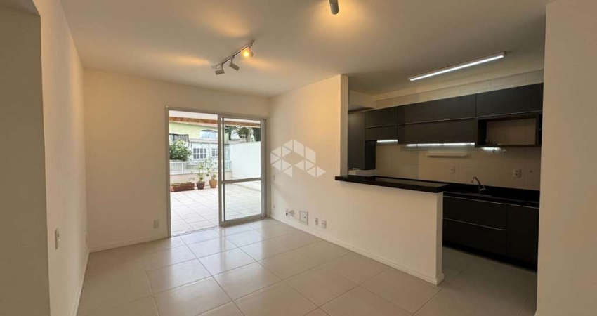 APARTAMENTO 2 QUARTOS SENDO 1 SUÍTE SACADA TERRAÇO CONDOMÍNIO COMPLETO ABRÃO FLORIANÓPOLIS