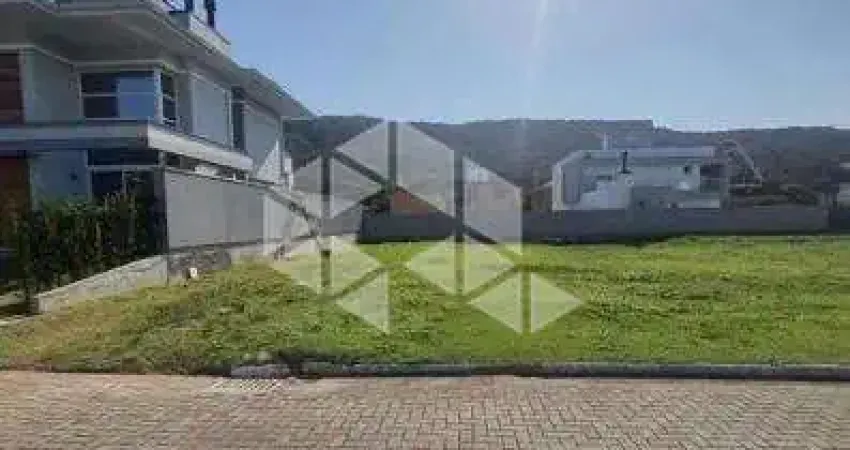 TERRENO 360M² CONDOMÍNIO FECHADO LAZER COMPLETO NO RATONES FLORIANÓPOLIS