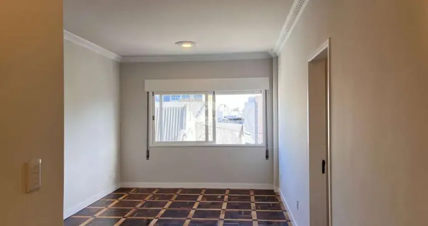 APARTAMENTO COM 4 QUARTOS SENDO 1 SUÍTE NO CENTRO DE FLORIANÓPOLIS