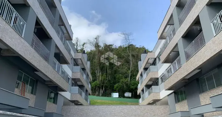 Studio com 1 suíte e vaga de garagem em condomínio completo no ribeirão da ilha florianópolis