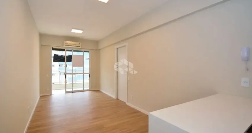 Apartamento com 3 quartos sendo 1 suíte 1 vaga de garagem e lazer completo no itacorubi florianópolis