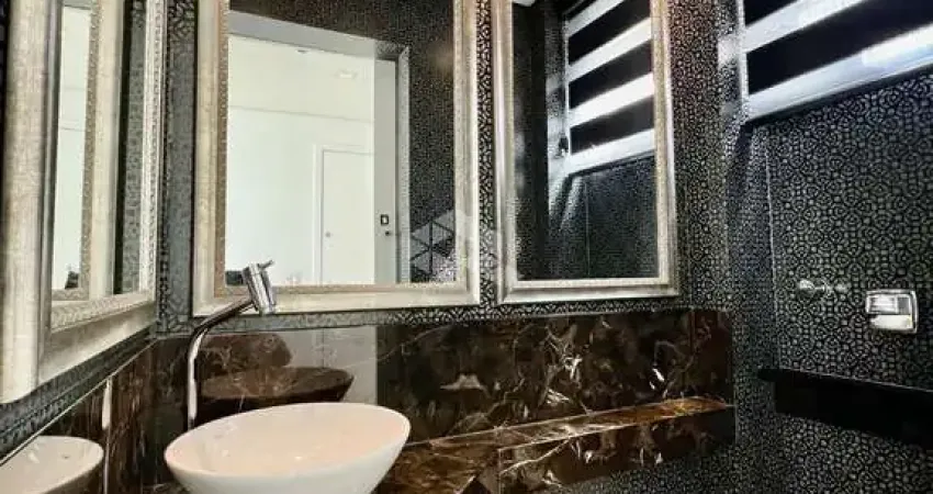 Apartamento andar inteiro com 3 quartos sendo 1 suíte 2 vagas no centro de florianópolis