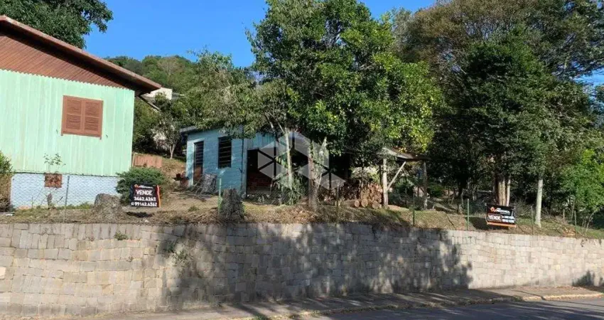 Terreno de esquina em lugar de fácil ao acesso ao centro